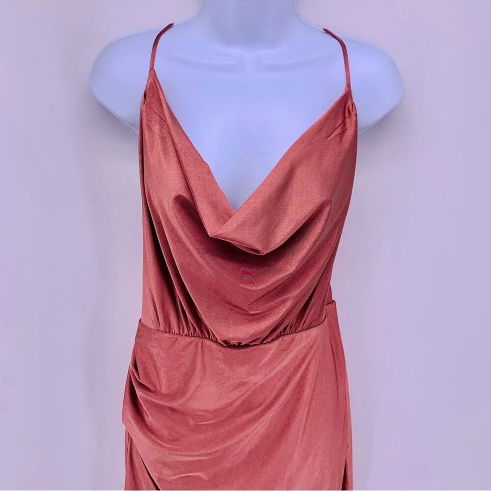 Lulu's Rust Midi Dress - Picture 2 of 10